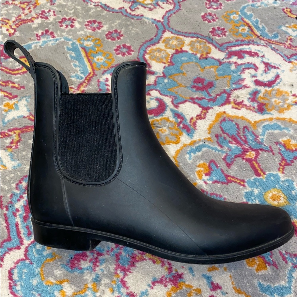 Short Black Rain Boots